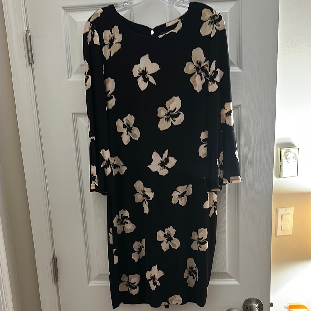 Tommy Hilfiger Black and Cream Sheath Dress with Bell Sleeves